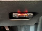 今や必須装備となった、料金所をキャッシュレスでスムースに通過できるETCが装着済みです。