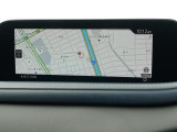 マツダコネクトの8.8インチワイドセンターディスプレイです。『Android Auto』『Apple CarPlay』や独自のコネクテッドサービスに対応したインターフェイスシステムです。