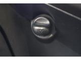 シガーソケットが付いているので、車から電源を取ることが出来ます!