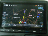 ナビゲーションももちろん装備。多彩な機能で快適ドライブをアシスト。オーディオ機能も充実していますね。