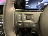 手元でナビの音量調整等が出来るのでナビの操作によるわき見運転を防止することが出来ます。