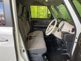 運転席シート廻りは使用感も少なく、良好な状態となっています。丁寧に使われていたことがよくわかりますね。