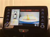 全周囲カメラ付きで車庫入れも安心ですね。