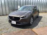 2020年、CX-30(20S プロアクティブ ツーリングセレクション)が入庫です。当社で下取りしたお車になります。こちらは1年の保証付!延長保証もお付けすることが出来ます。
