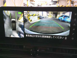 アラウンドビューモニター付き!車両を真上から見ているような映像で車庫入れも安心!!