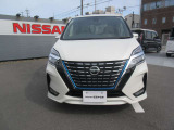 セレナ 1.2 e-POWER ハイウェイスター 