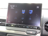 ナビゲーションはギャザズ9インチメモリーナビ(LXU-247NBi)が装着されております。AM、FM、CD、DVD再生、音楽録音再生、フルセグTV、Bluetoothがご使用いただけます。