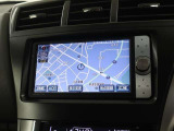 お出掛けの道案内はトヨタ純正メモリーナビにお任せ。