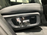 点検整備時に交換が必要な項目(BMW認定指定交換指定部品など)に関しましては、すべて新品の純正部品を使用させていただきます。※点検項目にはBMWコンピューター診断も含まれます。