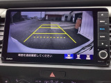 便利な3ビュー切り替え、ガイド線表示付きのバックカメラです。後退時、後方の視界をサポートします