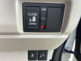 ☆左側電動スライドドア☆スイッチひとつで運転席からスライドドアの操作が出来ます♪