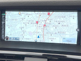 ●純正ナビ:一体感のあるナビは、高級感ある車内を演出してくれます。Bluetooth再生などオーディオ機能も充実しておりますので、運転もより楽しめます♪