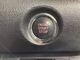 ワンプッシュでエンジンのスタート、ストップが出来て便利です。