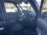 運転席、助手席共に綺麗です!