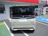 万が一のトラブルにも、全国の3000ケ所の日産サービス工場で修理可能!!年間走行距離無制限、バッテリーも保証対象です!