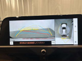 【パノラミックビューモニター】専用のカメラにより、上から見下ろしたような視点で360度クルマの周囲を確認できます☆