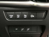 【2Wayドライビングポジションメモリー機能】お二人のシートパターンを記憶することができますので、運転時はボタン一つでシート調節できますね。