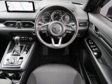 乗る人へのストレスを低減させ、長距離の移動でも疲れにくい車を目指して創られた、すべてが新しく生まれ変わったマツダの車をぜひ体験してください!