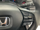 【アダプティブ・クルーズ・コントロール】予め設定した車速内でクルマが自動的に加減速。 前走車との適切な車間距離を維持しながら追従走行し、高速道路でのドライバーの疲労を軽減してくれる嬉しい機能付♪