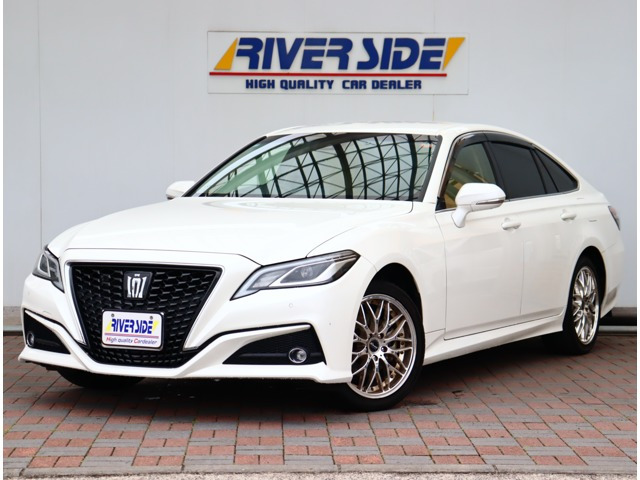 クラウン 2.0 B 純正ナビ地デジBカメラETCレーダークルーズ