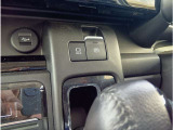 電動パーキングブレーキです