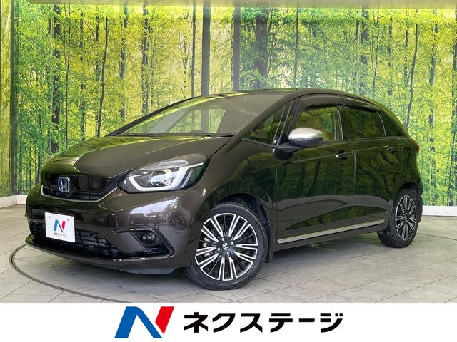 フィット 1.5 e:HEV リュクス 