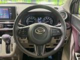 ステアリングも使用感が少なく、きれいな状態となっております♪