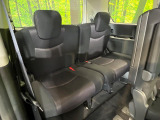 3列目シートはもちろん状態良好☆大人でもゆったりと座って頂けますので、大人数でのお出かけもラクラクです♪ご家族で、気の知れた仲間で、ドライブに行くのが楽しみですね♪