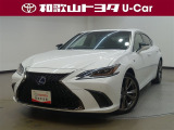 ES300h Fスポーツが新入庫いたしました♪