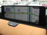 マツダコネクトの12.3インチワイドセンターディスプレイです。『Android Auto』『Apple CarPlay』や独自のコネクテッドサービスに対応したインターフェイスシステムです。