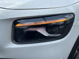 メルセデス・ベンツ[認定中古車]は、メルセデス・ベンツ日本株式会社が認定する中古車保証制度が適用される中古車です。これは正規販売店のみの特典です。TEL042-338-1133