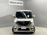 【LEDヘッドランプ&LEDフォグランプ】ハロゲンヘッドランプの約2倍の明るさ!夜の運転も安心です!
