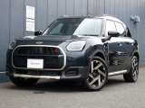当店の中古車をご覧いただき、ありがとうございます!MINI カントリーマン S ALL4 フェイバードトリムのご紹介です!