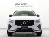 DarkエクステリアとなることでXC60に精悍な印象が加わり、さらにモダンでスポーティな存在感を与えます。