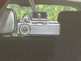 【ドライブレコーダー】ドライブレコーダー装備!走行中はもちろん、あおり運転や事故に遭遇した際、映像で記録し、万一のリスクに備えます。※記録用SDカードはお客様ご自身でご準備いただく必要があります。