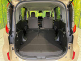 後席を格納すると、これだけの広さが!シーンに合わせたシートアレンジで、大きな荷物も積むことが出来ます♪