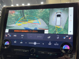【パノラミックビューモニター】専用のカメラにより、上から見下ろしたような視点で360度クルマの周囲を確認することができます☆死角部分も確認しやすく、狭い場所での切り返しや駐車もスムーズに行えます。