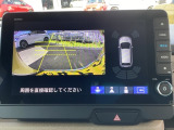 バックモニター付きで、車庫入れやバック時の後方確認をしっかりサポート。モニターに映し出される映像で死角も確認しやすく、狭い場所での駐車や後退時の操作をより安心して行えます。