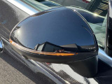 納車前整備は、メルセデスベンツ国際認定メカニックによる最新の検査ライン等の施設が充実した当社工場で入念に行います。メルセデス・ベンツの定める厳しい基準をクリアしたお車のみをご案内させて頂きます。
