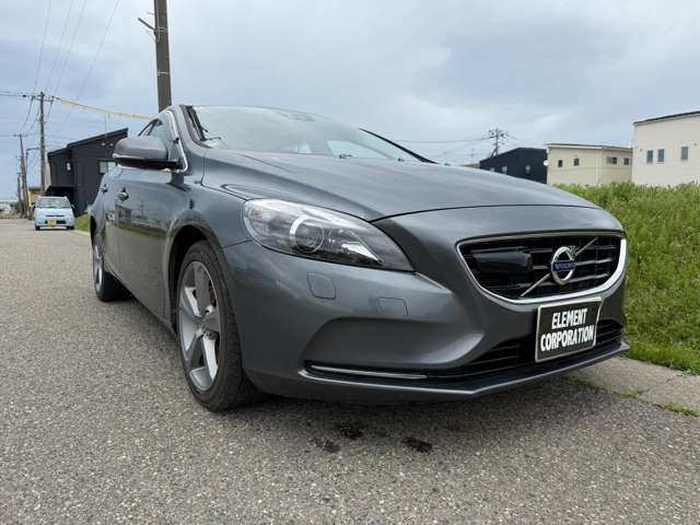V40 T4 SE 