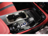 【トランスミッション】CVT(無段変速車)【駆動方式】FF