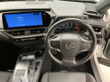UX 250h バージョンC 