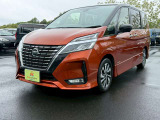 セレナ 2.0 ハイウェイスターV 純正ナビ 両側電動スライドドア