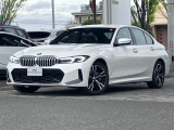 高年式!新車保証付!走行少ない!弊社デモカー!黒レザーシート!地デジ付タッチパネル式HDDナビ!ハーマンカードン・サラウンドサウンドシステム!ACC!電動トランク!