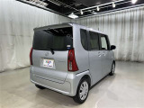 軽自動車は燃費も良くて経済的♪小さなボディで運転しやすい!細い道だってラクラク運転♪