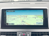 ●BMW純正ナビ:一体感のあるナビは、高級感ある車内を演出してくれます。Bluetooth再生などオーディオ機能も充実しておりますので、運転もより楽しめます♪