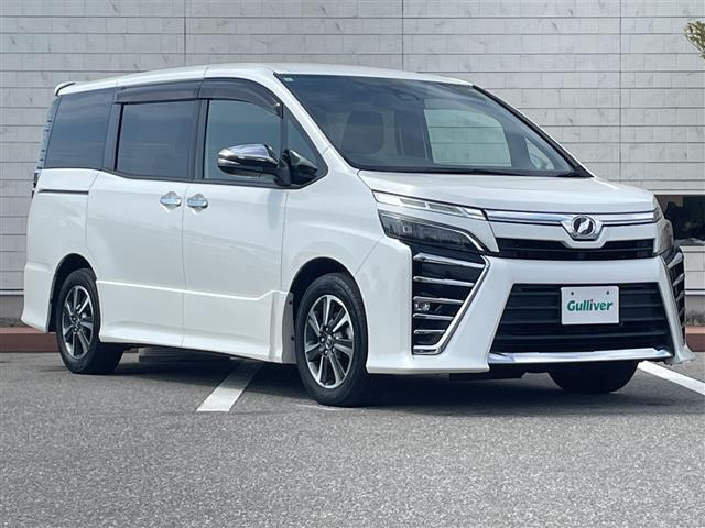 ヴォクシー 2.0 ZS 煌 修復歴無し