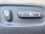 【パワーシート】スイッチ一つで簡単にシートの微調整が可能!電動だから力もいりません!快適なシートポジションにセットして、快適なドライブをお楽しみください。