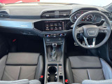 Audiのインテリアはエクステリア同様、優れたデザイン性とクオリティ、そして機能性を兼ね備えております。