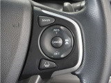 ◆アダプティブクルーズコントロール◆予め設定した車速内でクルマが自動的に加減速。前走車との適切な車間距離を維持しながら追従走行します。【LKAS】車線維持支援システムでステアリング操作を支援。